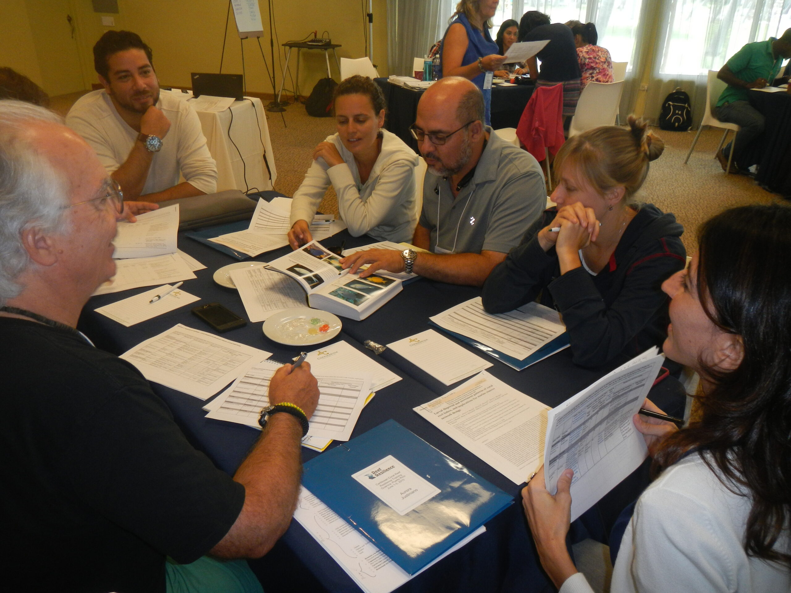 Paco (third from right) at the 2015 Puerto Rico Resilience Training. Photo © Reef Resilience Network
